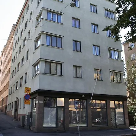 Artistic 2-bedroom Full Of Light *