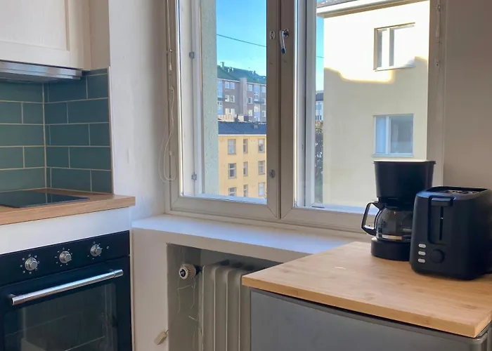 Artistic 2-bedroom Full Of Light *