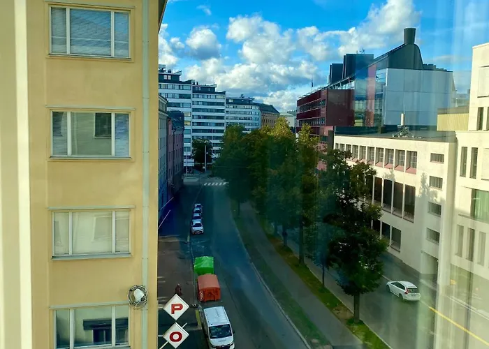 Artistic 2-bedroom Full Of Light Helsinki