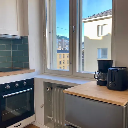 Artistic 2-bedroom Full Of Light *